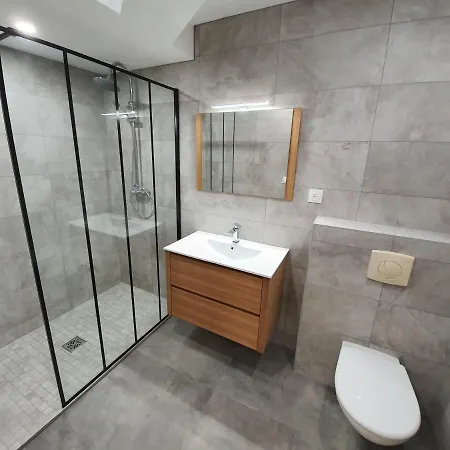 Vue Climatise 1 Parking Classe 3 Etoiles Апартаменты Viggianello