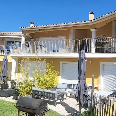 Apartment T2 Propriano Vue Mer, Neuf, Climatise Et Classe 3 Etoiles *